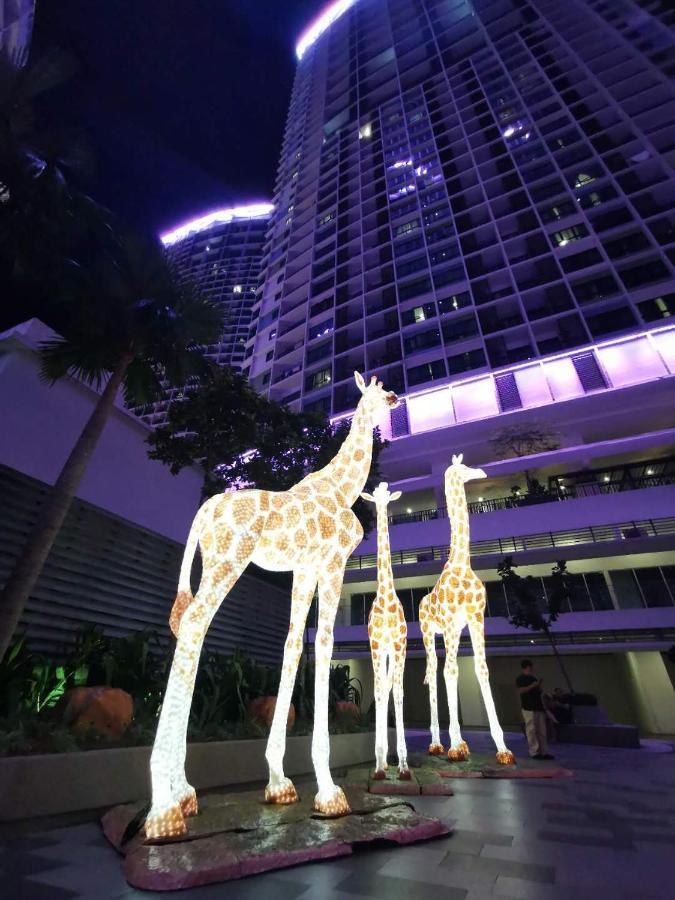 Lavender Suite # Shah Alam I-City Block B Homestay # 2R1B #Free Wifi & Parking Ngoại thất bức ảnh