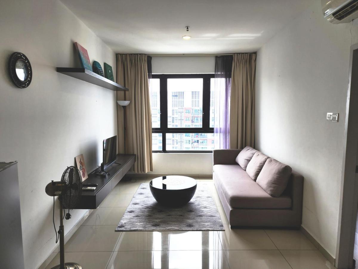 Lavender Suite # Shah Alam I-City Block B Homestay # 2R1B #Free Wifi & Parking Ngoại thất bức ảnh